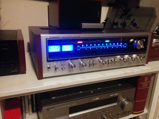 Pioneer SX-737