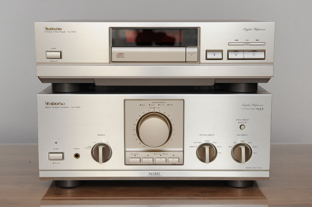 Technics SU-MA10 