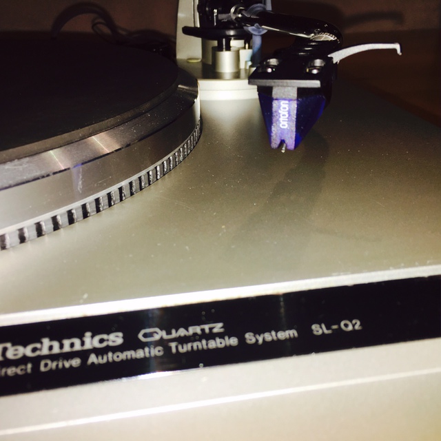 Technics SL-Q2 Mit Ortofon 2M Blue