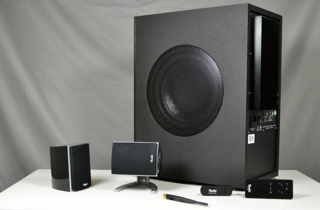 Teufel Concept C 300 Wireless Gruppenbild