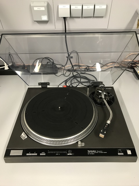 Technics SL 1610mkII