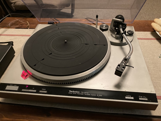 Technics SL-Q33 silber