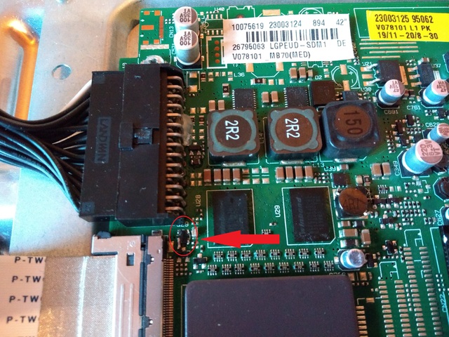 Medion MD30566 TV-Reparatur Am Mainboard Vestel 17MB70-5P