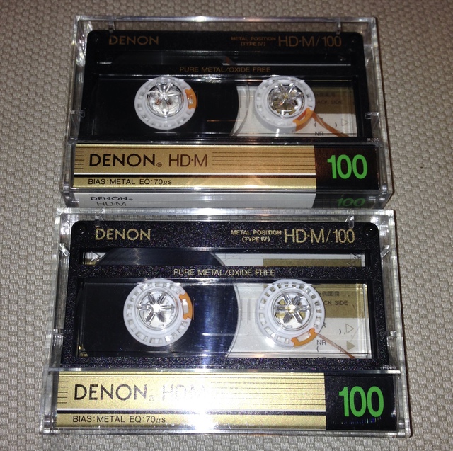 Denon HD-M 100