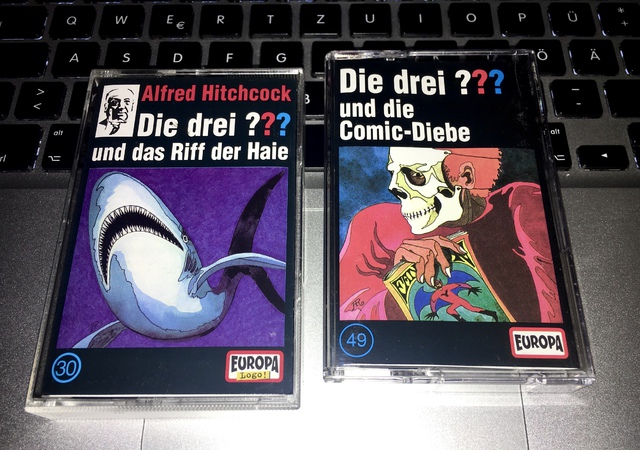 Die drei ??? 30 & 49 - Riff der Haie / Die Comic-Diebe