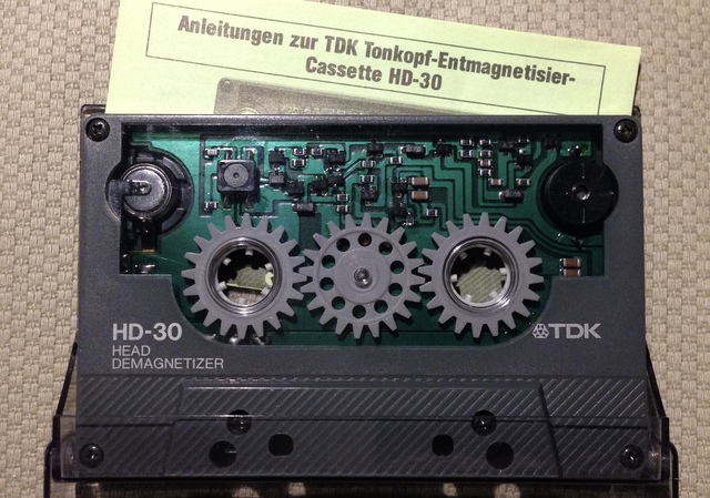 TDK Entmagnetisierungs-Cassette HD-30