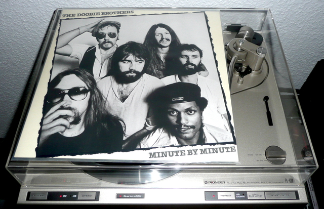 The Doobie Brothers ?– Minute By Minute (1979)