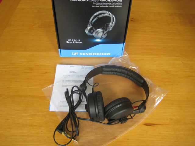 Sennheiser HD25