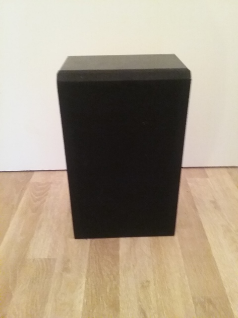 NoName Speaker Front