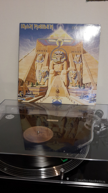 Iron Maiden - Powerslave Drehend 387