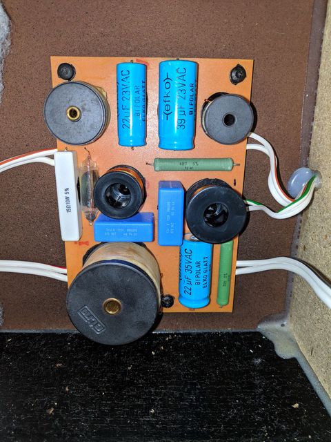 Frequenzweiche MB Quart 802 Foto
