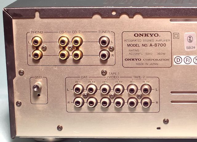 Anschlsse Onkyo A-8700