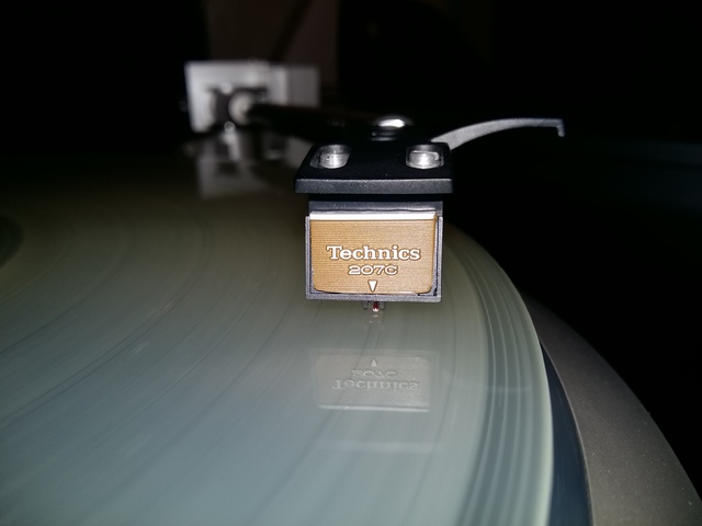 Technics EPC 207c