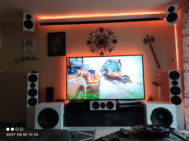 1612357146045529824364823520976