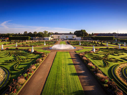 Großer Garten Mit Schloss Herrenhausen Alias 300x225px