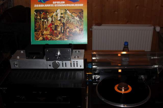 Die Kirmesmusikanten - Spielen 28 bekannte Stimmungslieder (LP-Cover)