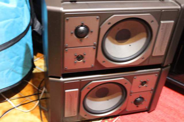 Grundig M800