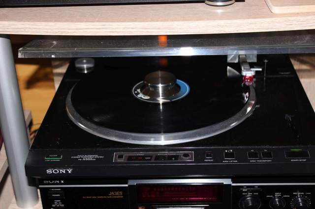 LP Jacksons - Victory auf Sony PS-X555ES mit Denon DL110
