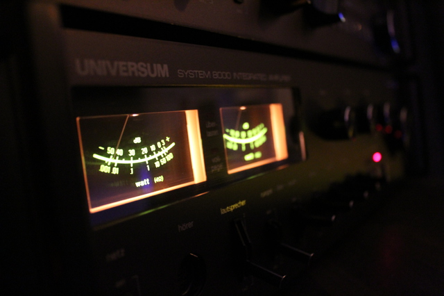 UNIVERSUM System 8000 V2686