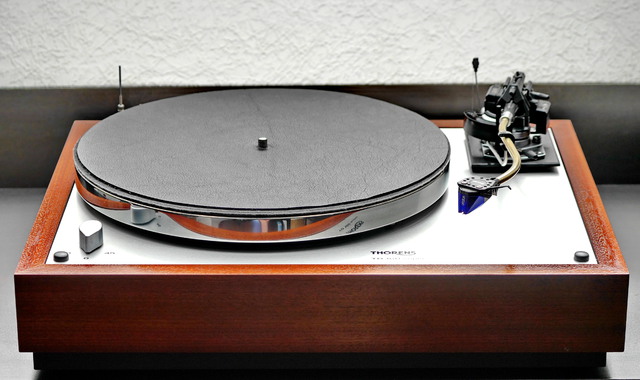 Thorens TD 160 Super