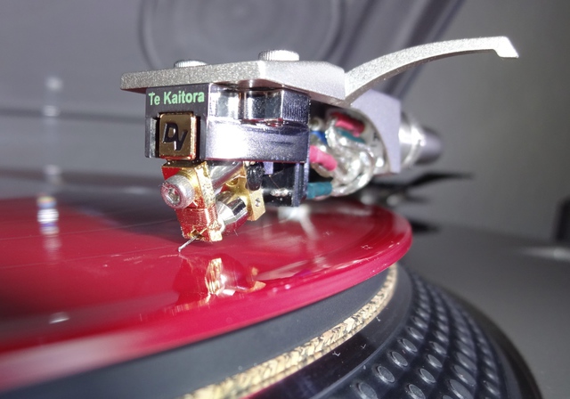 Dynavector Te Kaitora Rua an einem Technics SL 1200 Mk. II