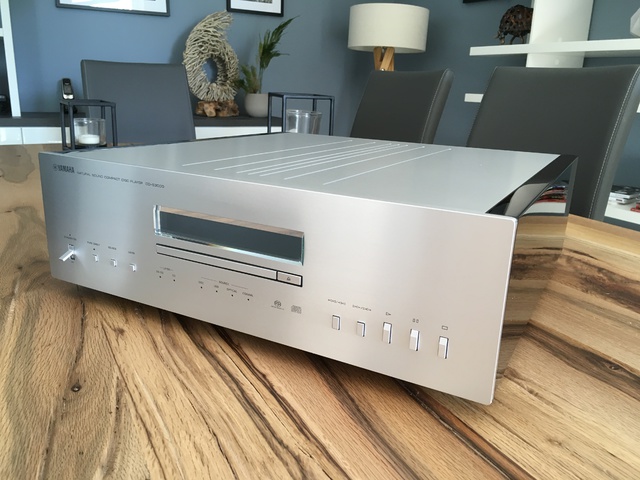 Yamaha CD-S3000