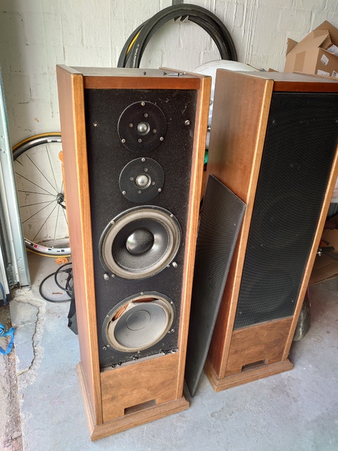 Dynaudio DIY?