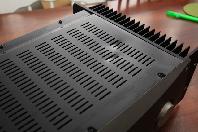 Alesis RA500