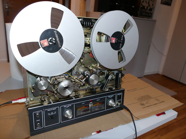 Akai X-201D Reparatur - 01