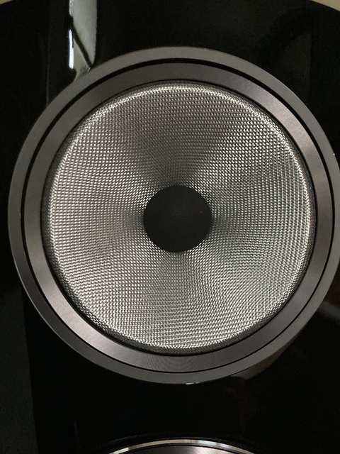 Bowers & Wilkins 804D3