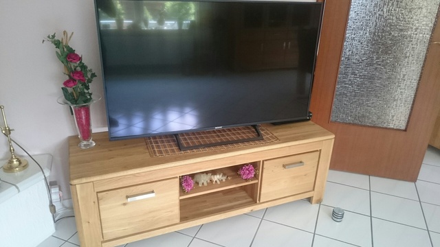 Fernseher_Front