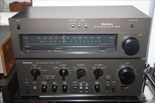 Technics SU V8 Und ST 8044