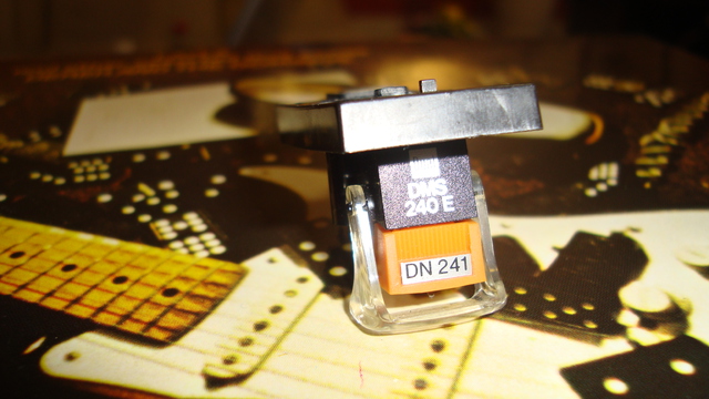 DMS 240 E