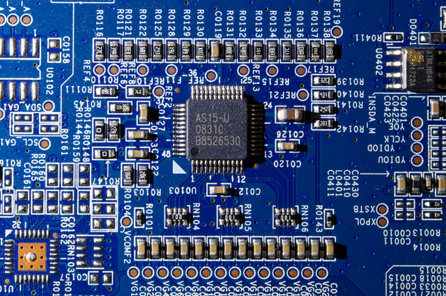 LE40B650 Gamma Chip (?)