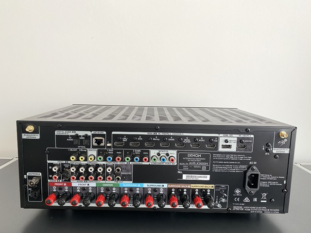 Denon AVR 2600 