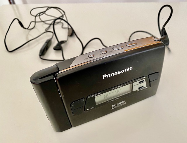 Panasonic RQ-S44 