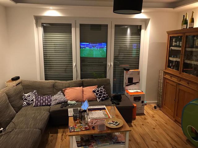 Wohnzimmer Rückseite Sofa