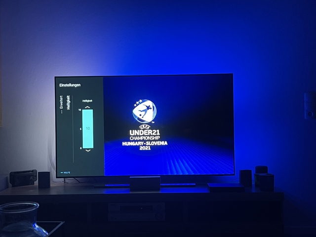 65oled855/12 Ambilight 