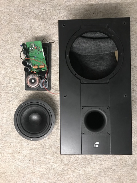 Elac Bass 130 