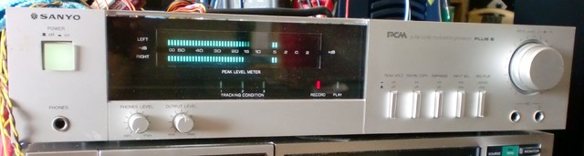 Sanyo PCM+5 front