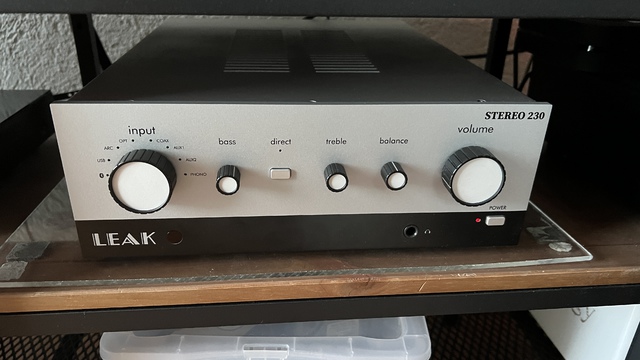 LEAK Stereo 230