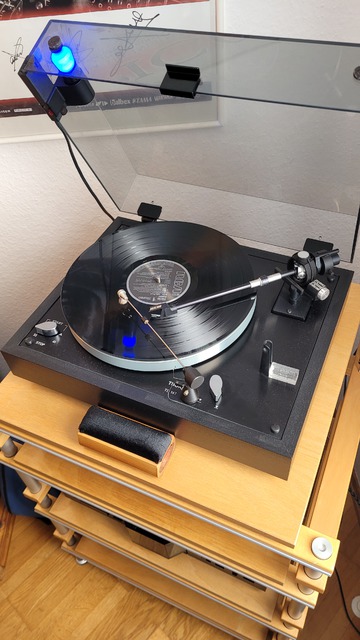 Thorens TD147