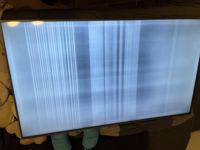 Fernseher Weiße Streifen