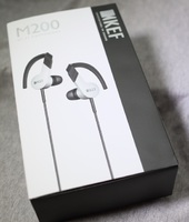 kef_m200_01