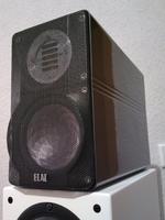 ELAC 310 CE 