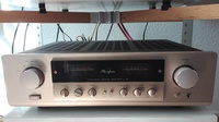 Accuphase E-212