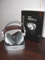 AKG K701