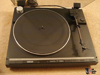 602735-yamaha_p520_direct_drive_turntable