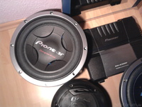 Pioneer TS-W307D2