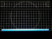 dunkler Raum - ESmart Mirolo (oben) vs. Cinegrey 5D (unten)